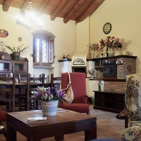 Willa Casa Dell'Acero Puntalazzo Zewnętrze zdjęcie